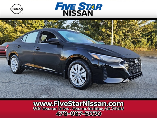2025 Nissan Sentra S's photo