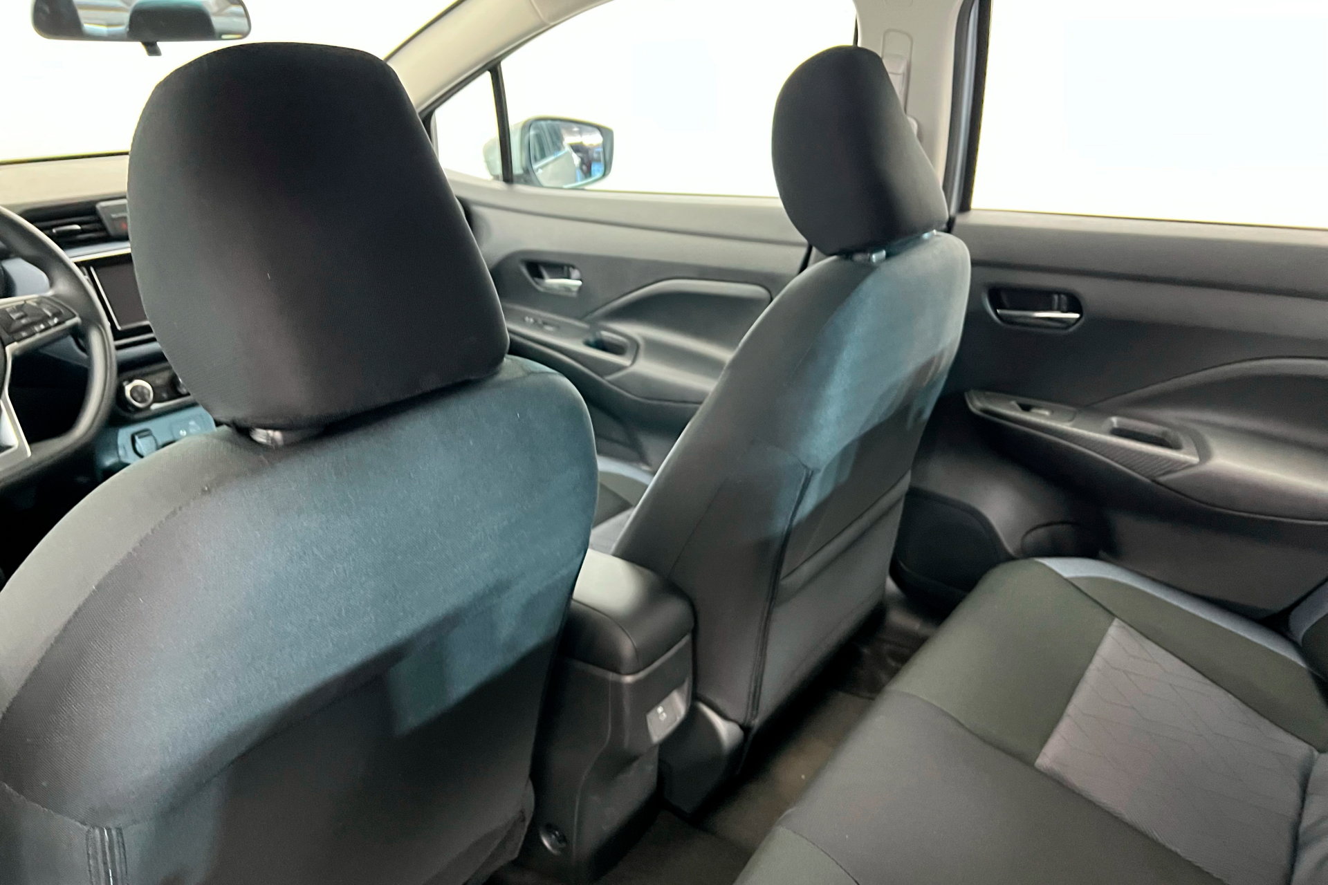 New 2025 Brilliant Silver Metallic Nissan SV image 20