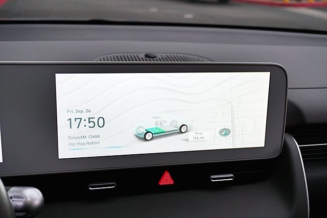 2024 Hyundai Ioniq 5 SEL photo 22