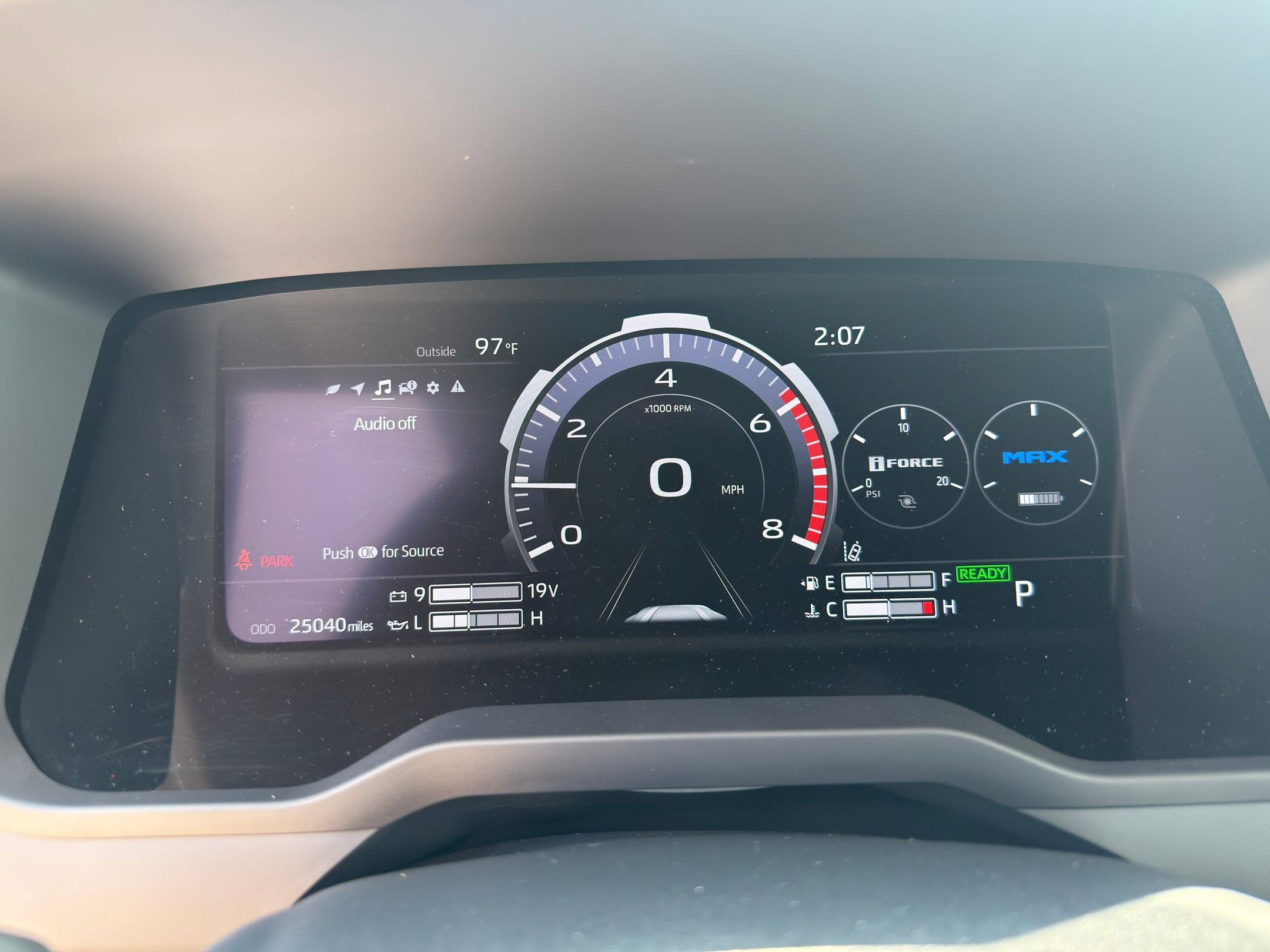 2023 Toyota Sequoia TRD Pro photo 17