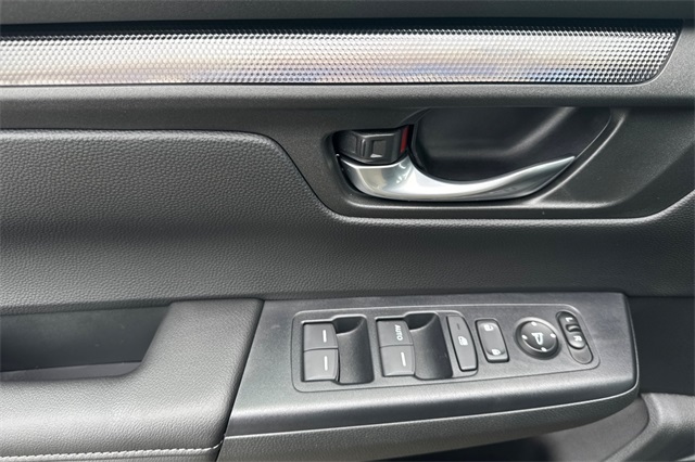 2026 Honda CR-V LX photo 8