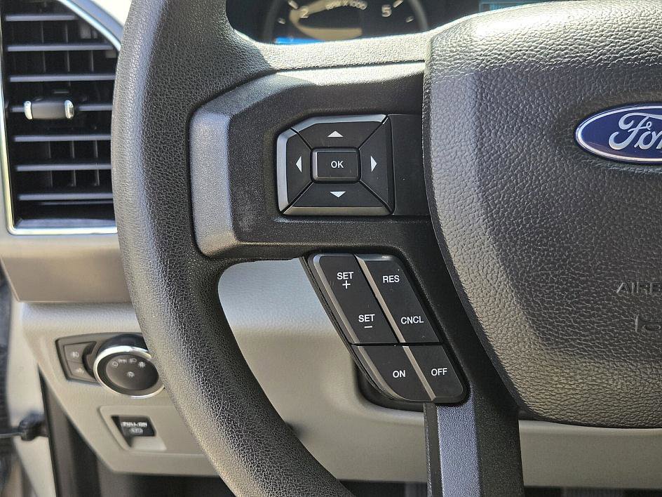 2020 Ford F-150 XLT photo 24