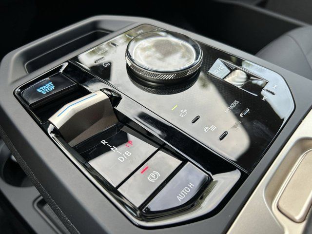 2026 Bmw iX photo 21