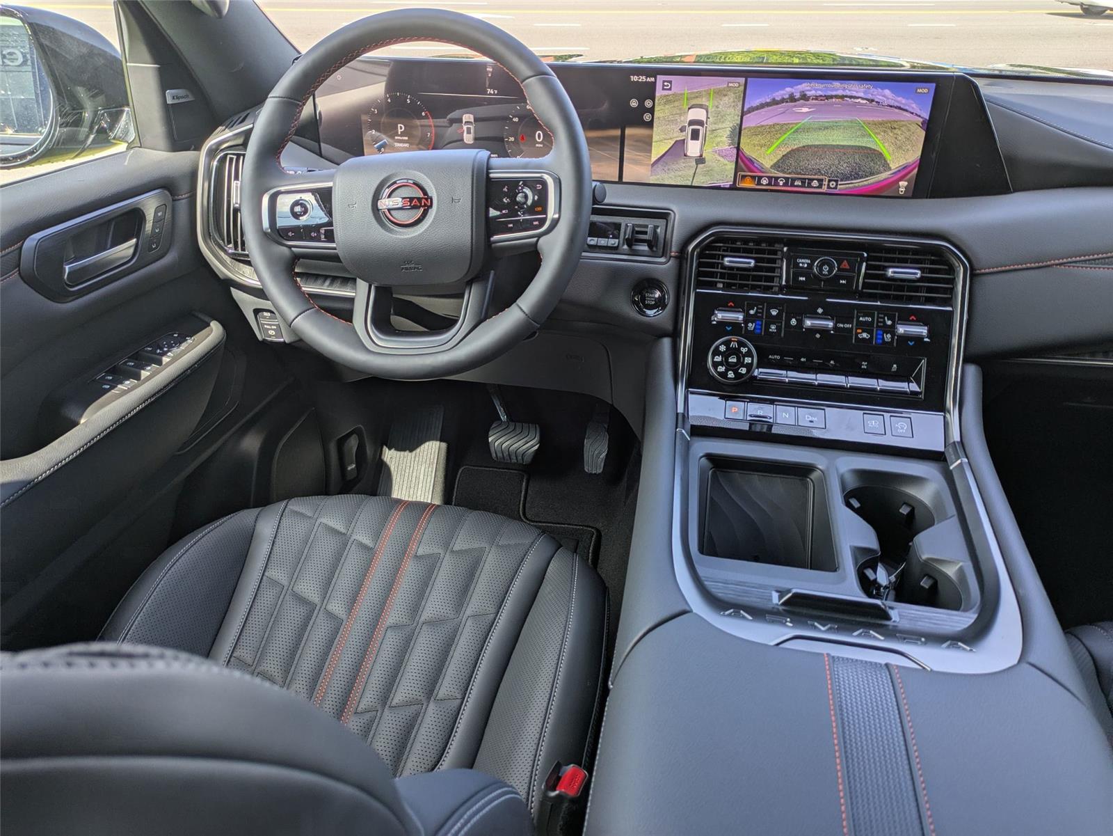 2025 Nissan Armada photo 25
