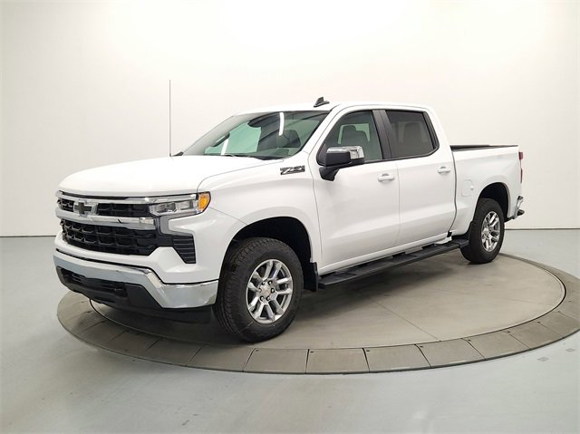 2026 Chevrolet Silverado 1500 LT photo 3
