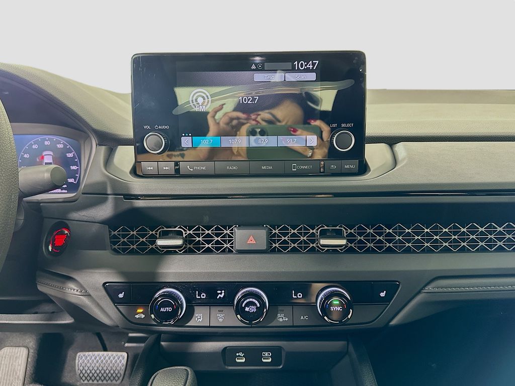 2025 Honda Accord 1.5T SE photo 11
