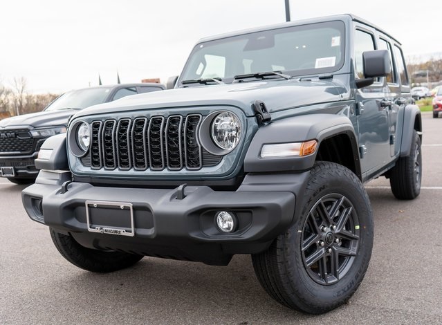 2026 Jeep Wrangler 4-Door Sport S's photo