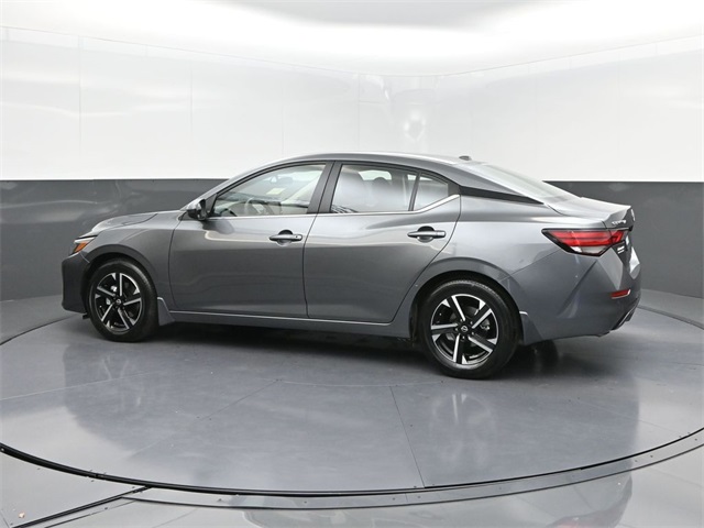 2025 Nissan Sentra SV photo 4