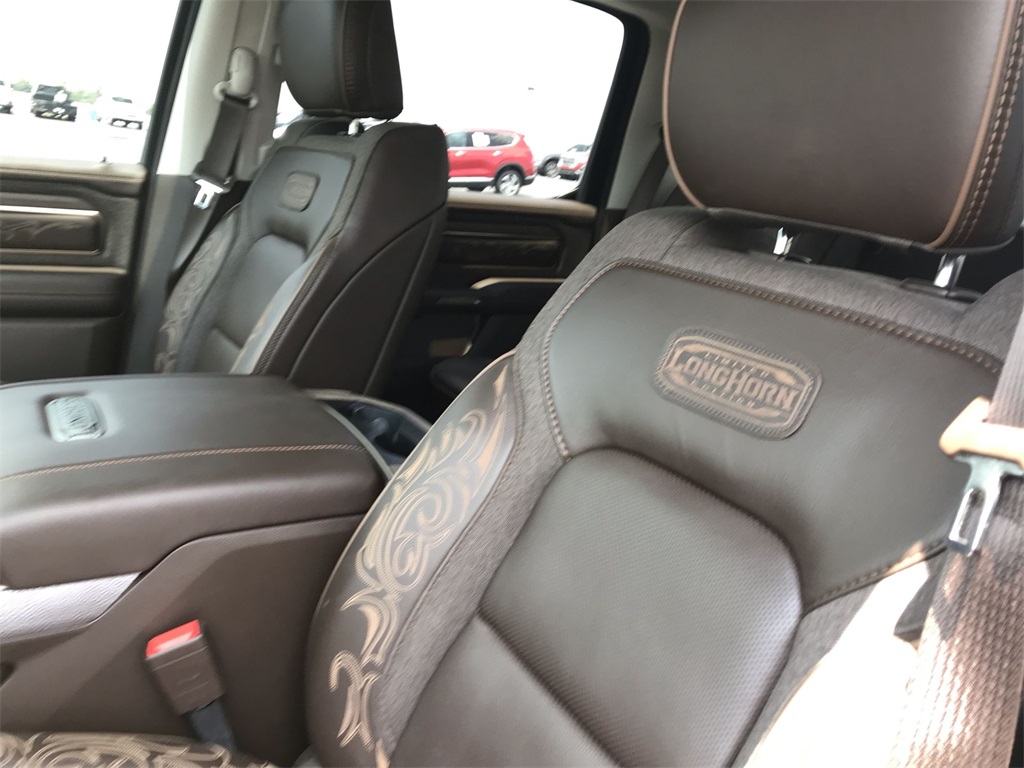 2025 Ram 1500 Limited photo 11