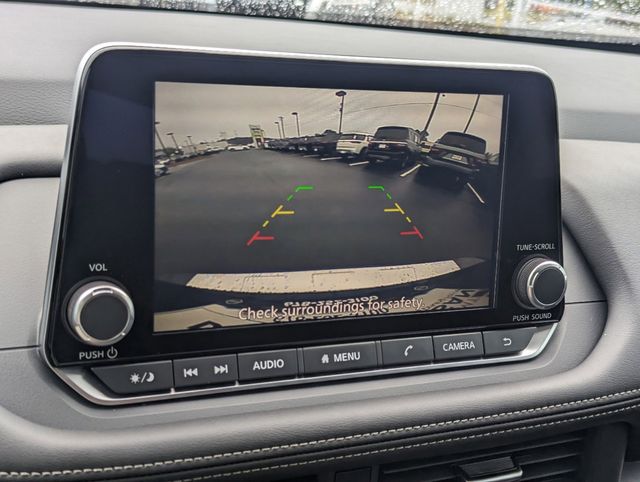 2025 Nissan Rogue SV photo 19