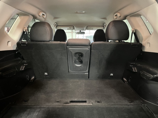 2018 Nissan Rogue SV photo 4