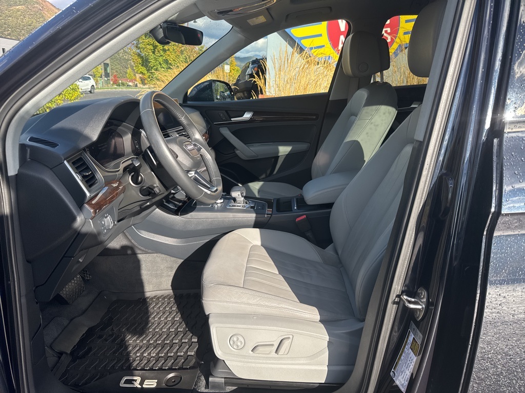 Used 2018 Audi Q5 Premium with VIN WA1ANAFY3J2228275 for sale in Durango, CO