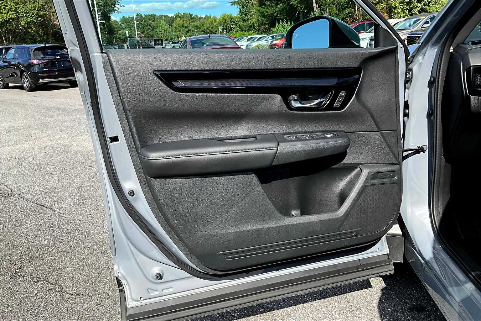 2025 Honda CR-V EX-L photo 21
