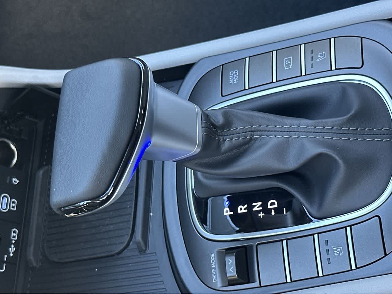 2026 Hyundai Kona SEL photo 20