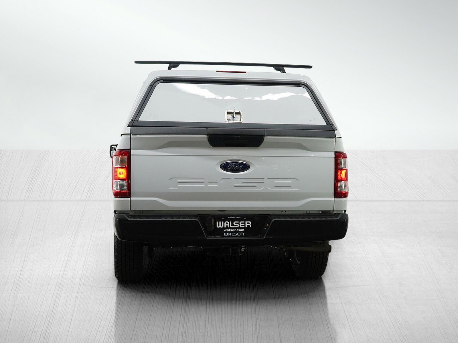 2022 Ford F-150 XL photo 3