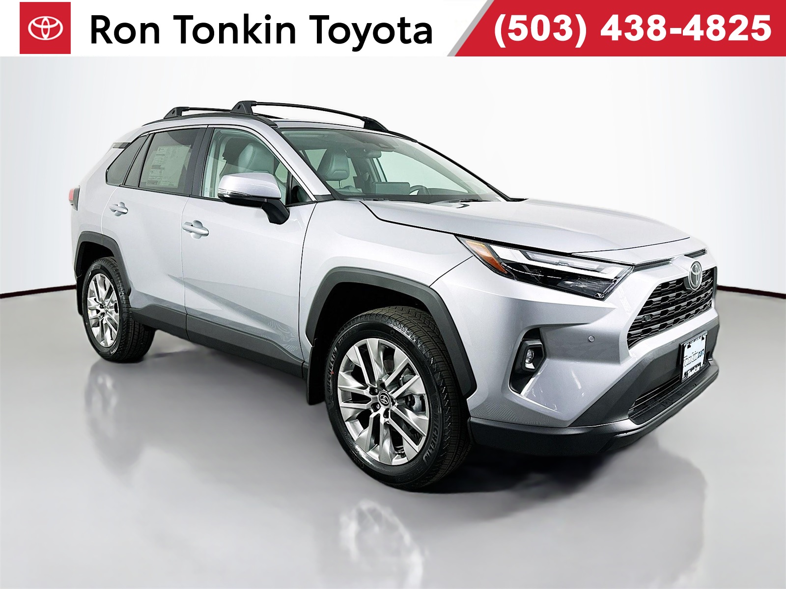 2025 Toyota RAV4 XLE Premium's photo