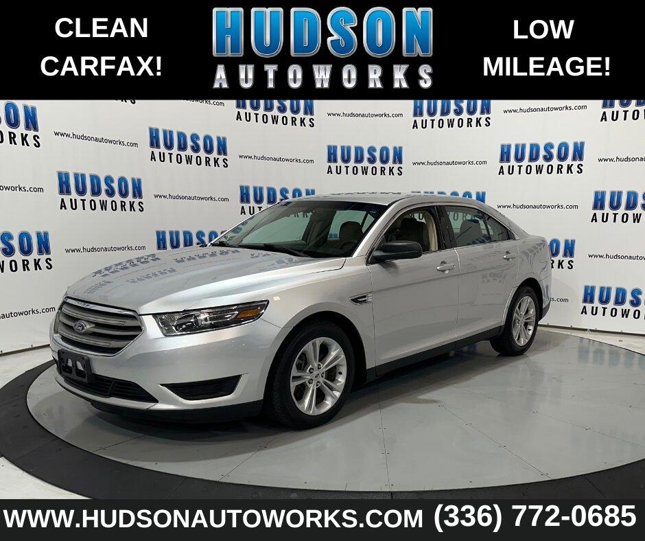 2017 Ford Taurus