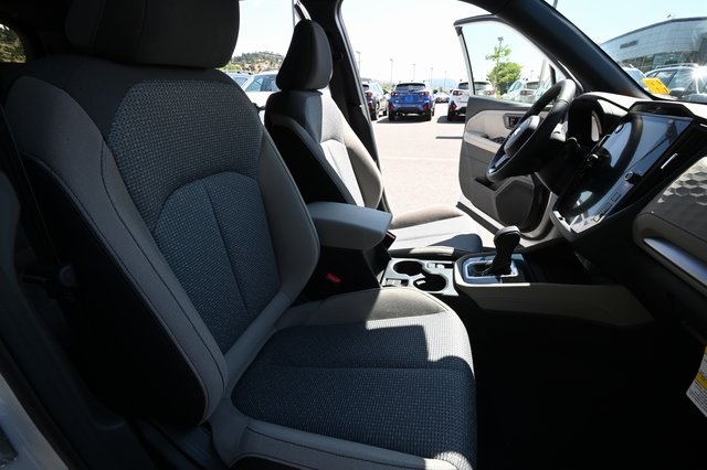 2025 Subaru Forester Premium Base photo 14