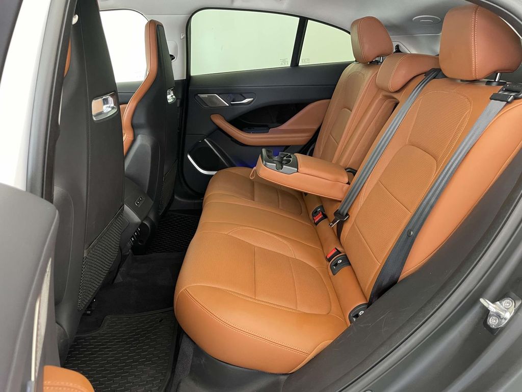 2020 Jaguar I-PACE HSE photo 18
