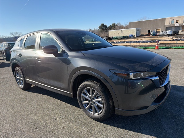 2025 Mazda CX-5 S Preferred package's photo