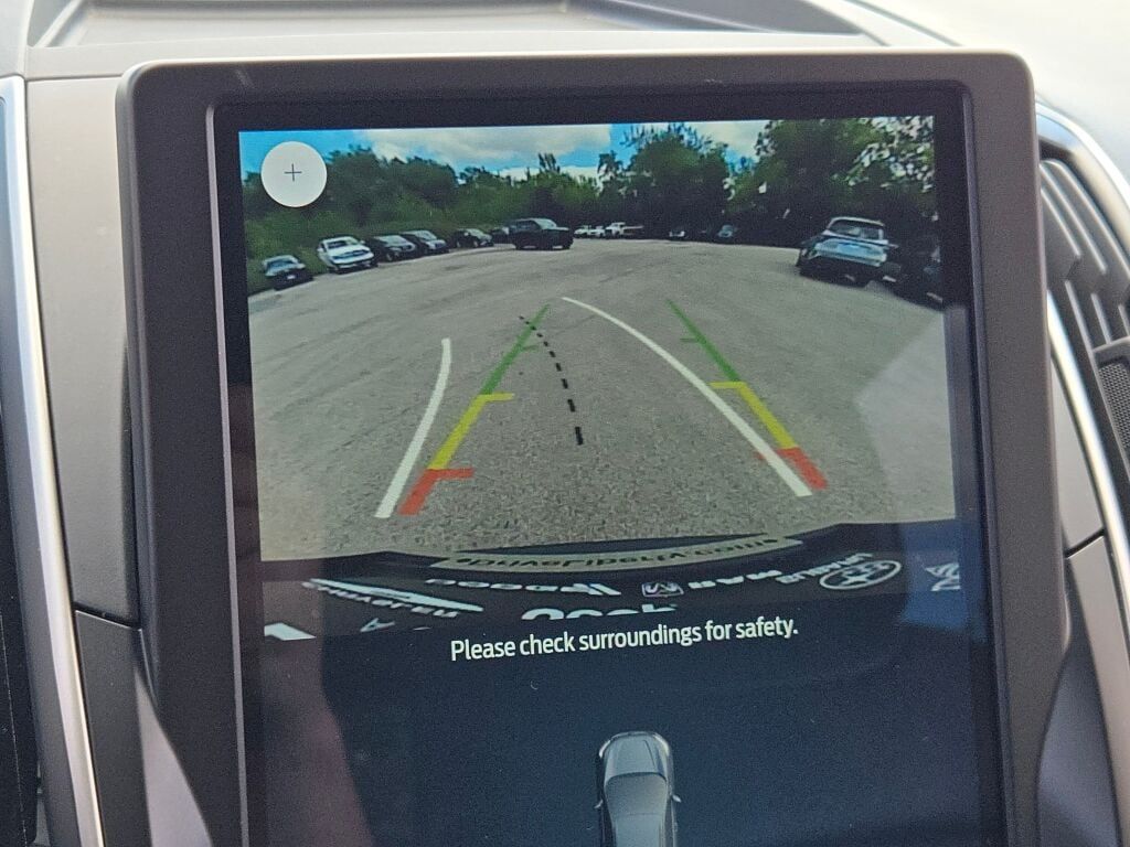 2024 Ford Edge SEL photo 23