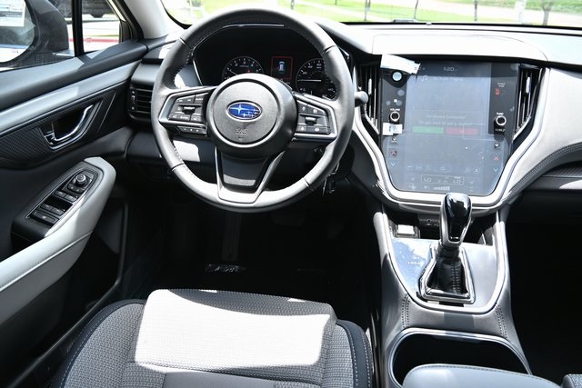 2025 Subaru Outback Premium photo 8