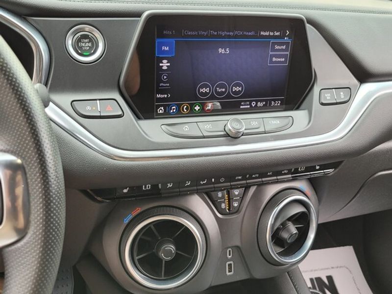 2022 Chevrolet Blazer 2LT photo 16