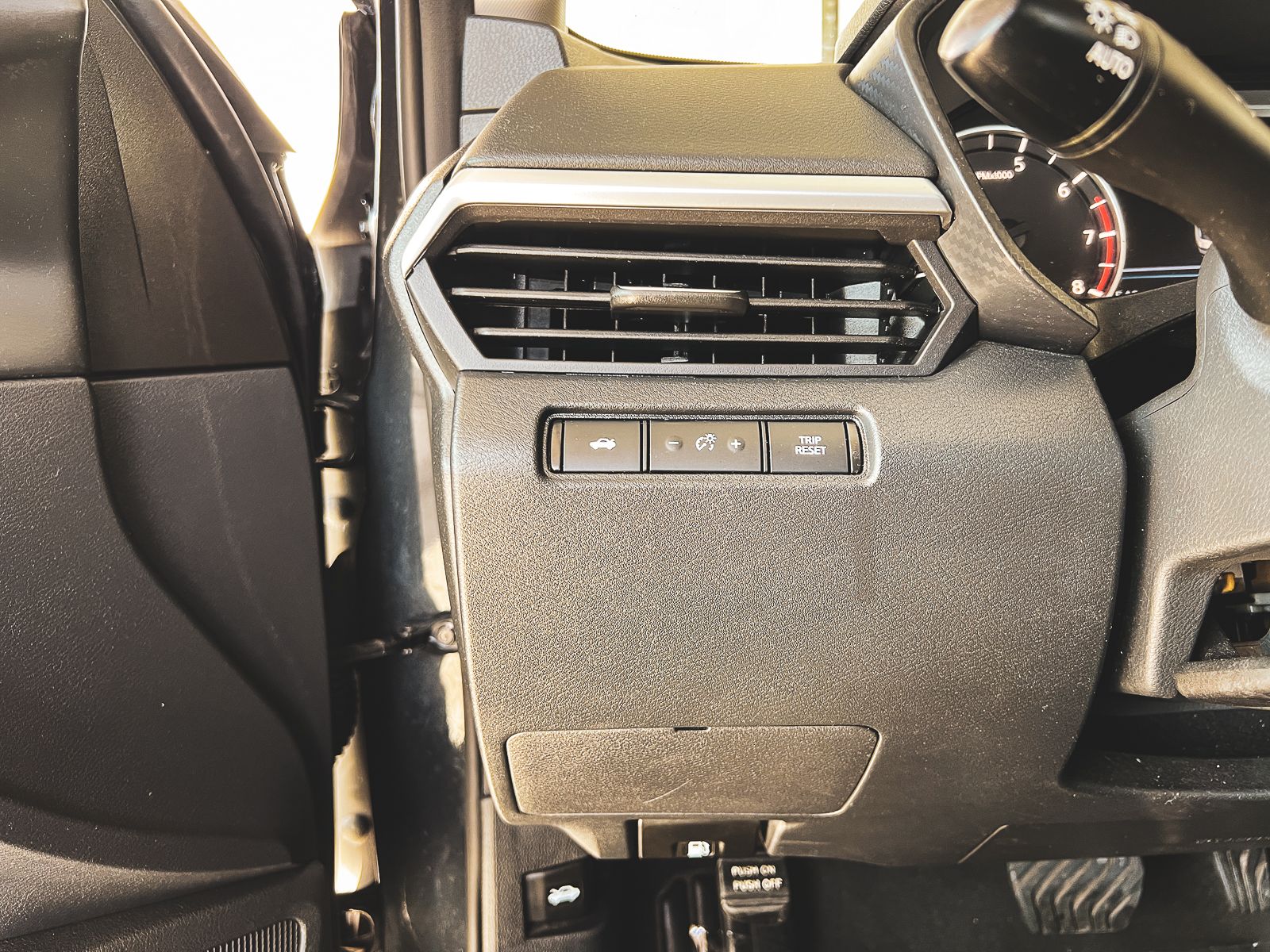 2022 Nissan Altima 2.5 SV photo 21