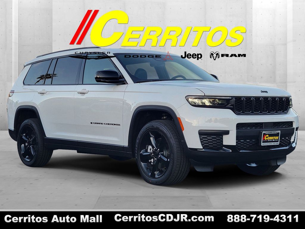 2025 Jeep Grand Cherokee L Altitude's photo