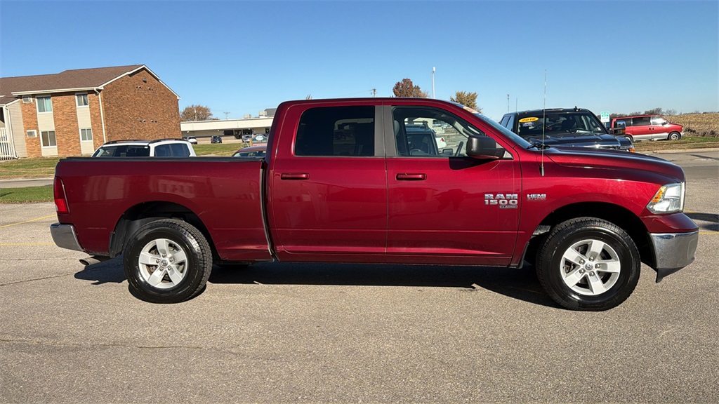 2019 Ram 1500 Classic SLT photo 2
