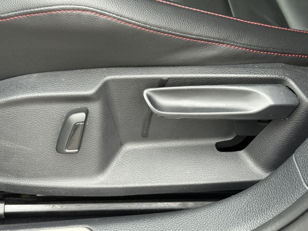 2021 Volkswagen Golf GTI SE photo 14