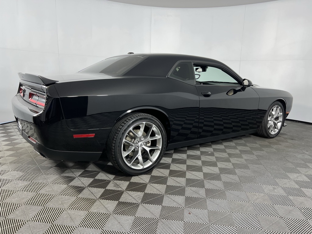 2023 Dodge Challenger GT photo 4