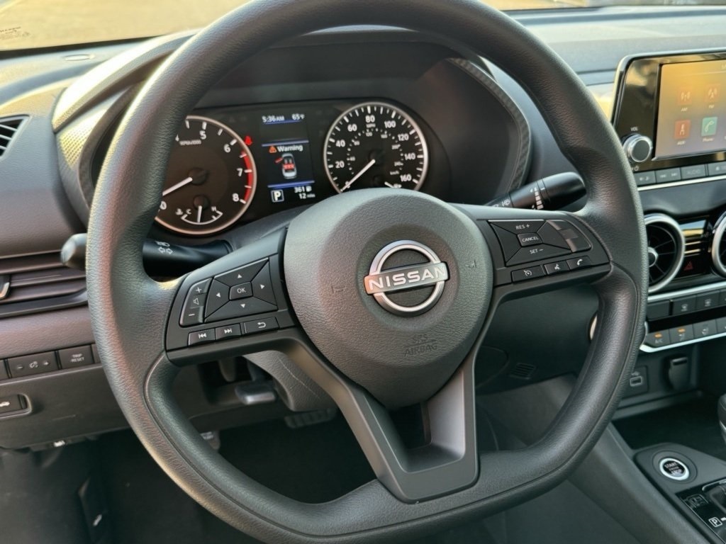 2025 Nissan Sentra S photo 13