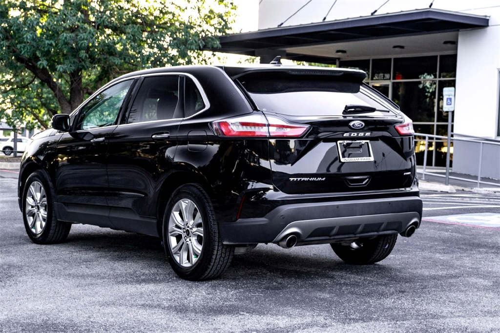 2024 Ford Edge Titanium photo 7