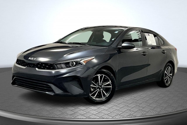 Pre-Owned 2023 Kia Forte LXS