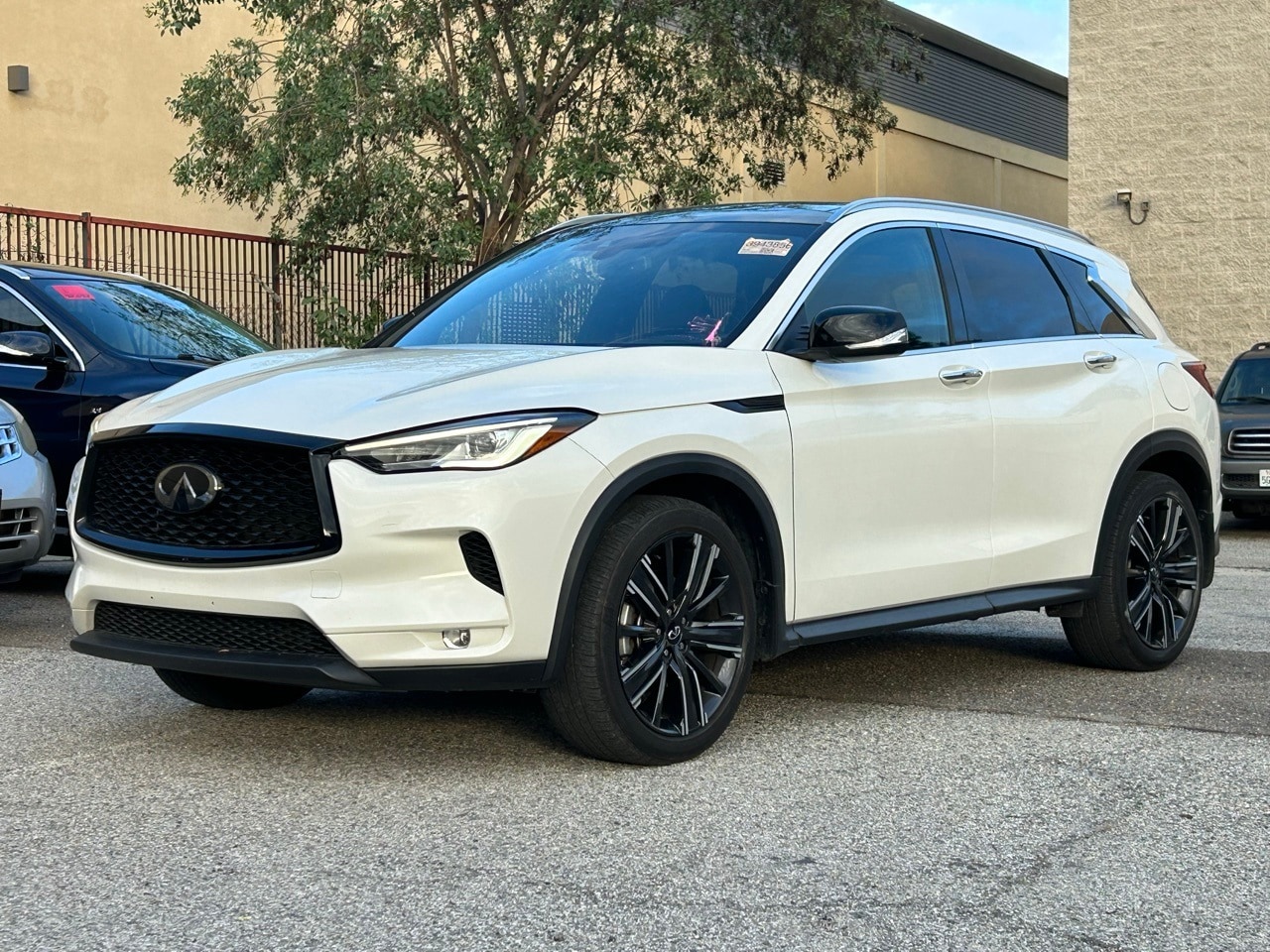 2022 INFINITI QX50 Luxe's photo