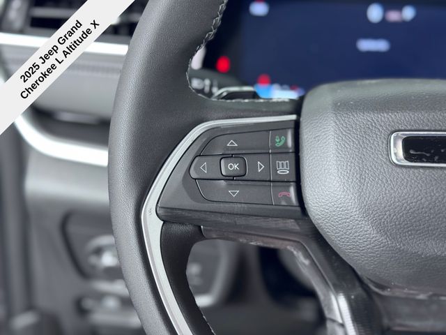 2025 Jeep Grand Cherokee Altitude X photo 30