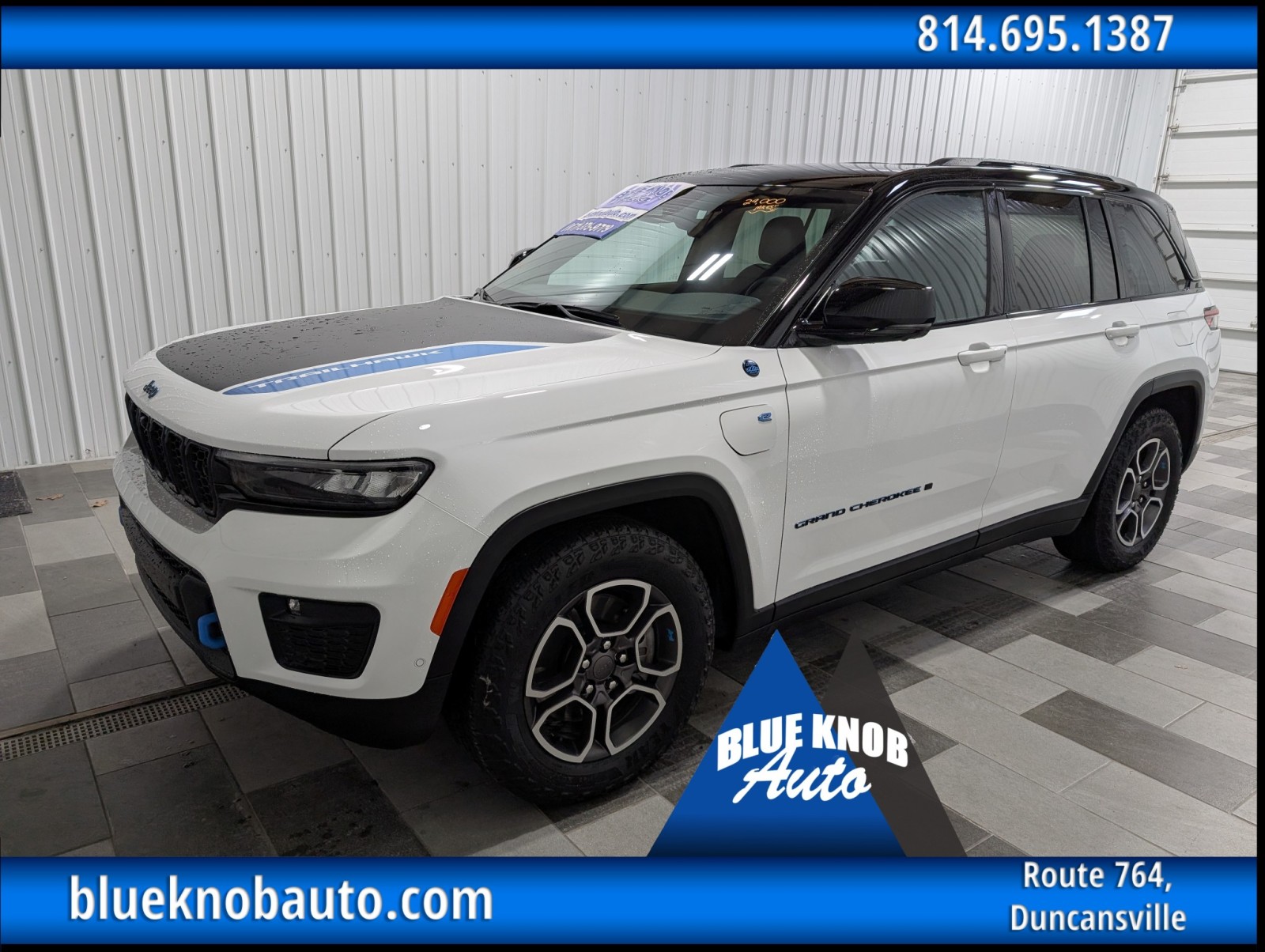 2022 Jeep Grand Cherokee Trailhawk 4xe's photo