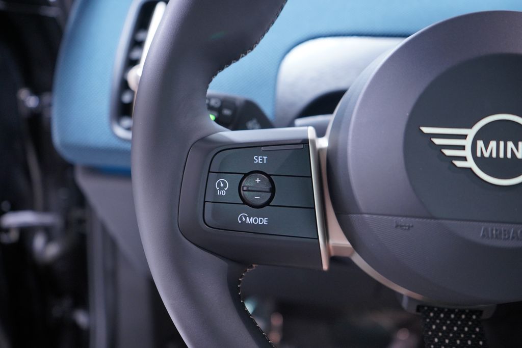 2025 Mini Cooper Base photo 17