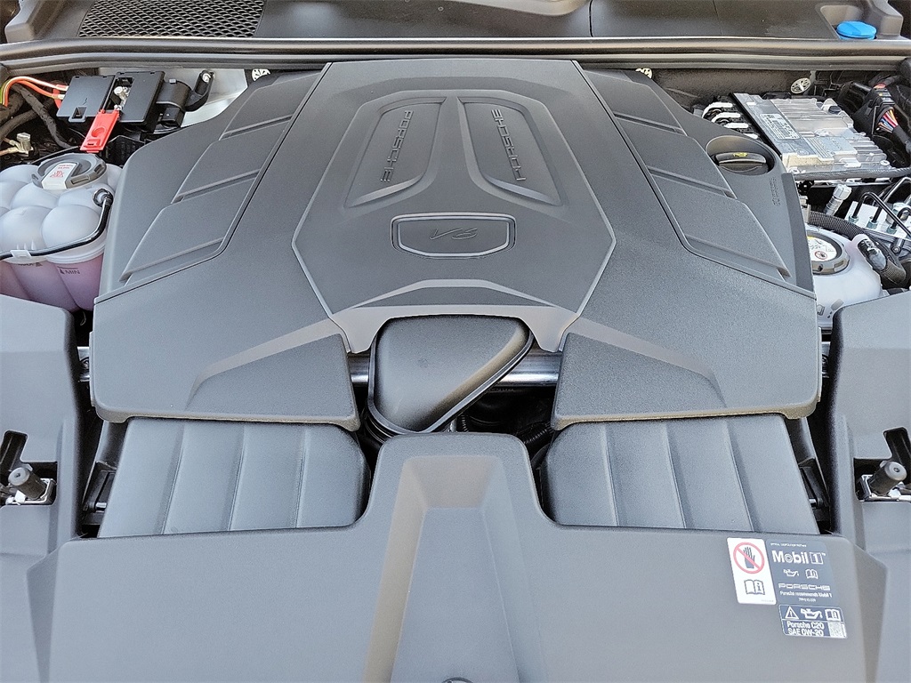 2025 Porsche Cayenne E-Hybrid S photo 30