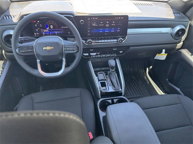 2026 Chevrolet Colorado LT photo 13