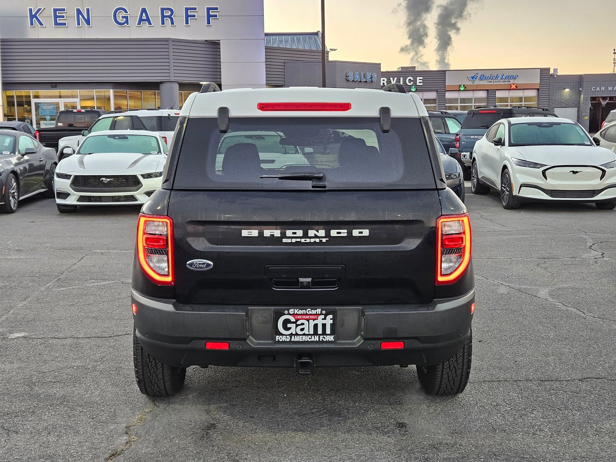 2024 Ford Bronco Sport Heritage photo 3