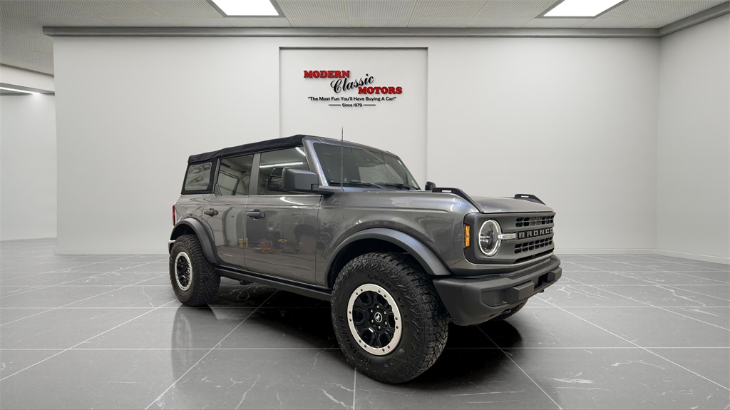 2021 Ford Bronco 4-Door Base's photo