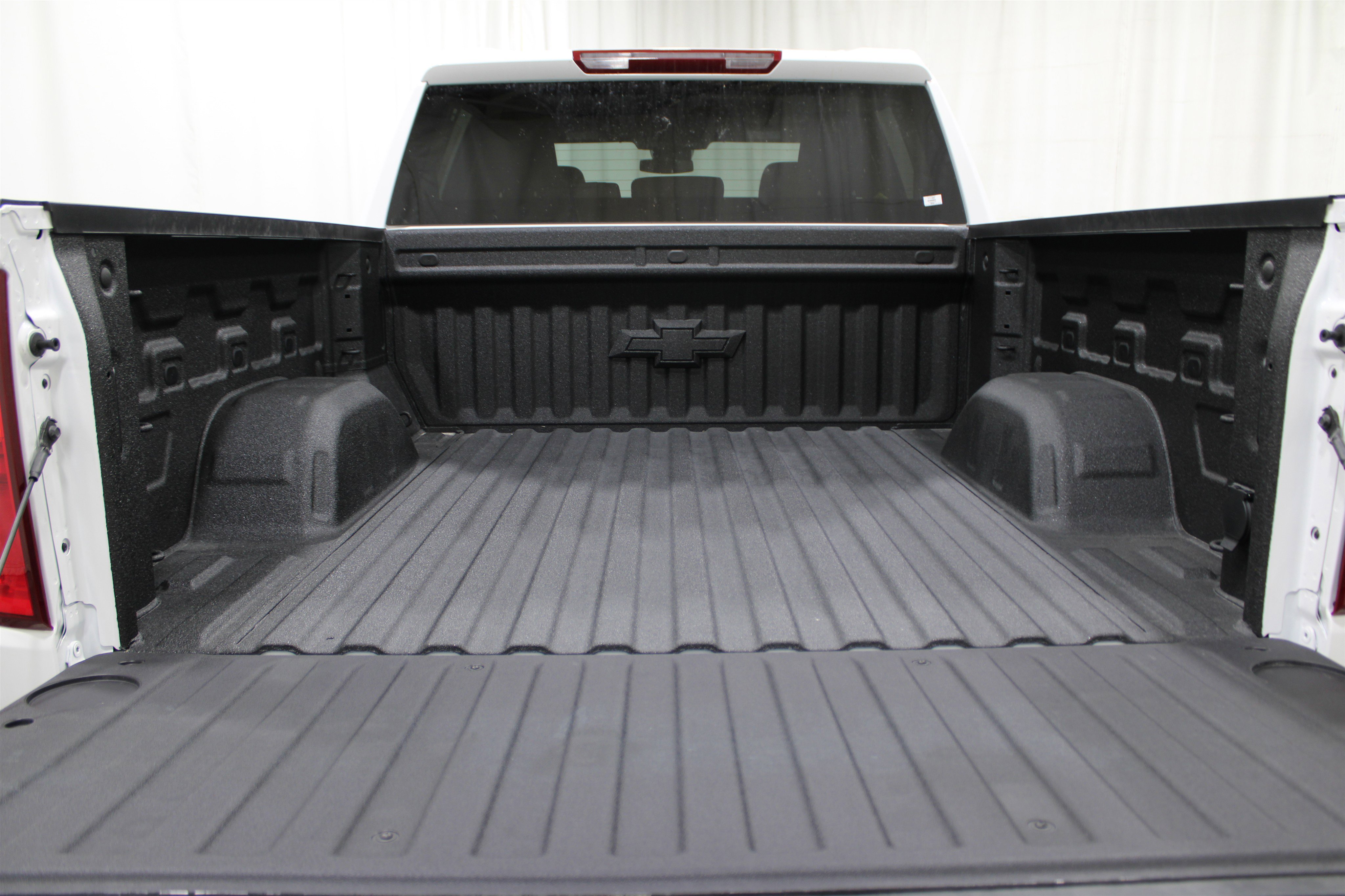 2026 Chevrolet Silverado 1500 RST photo 30