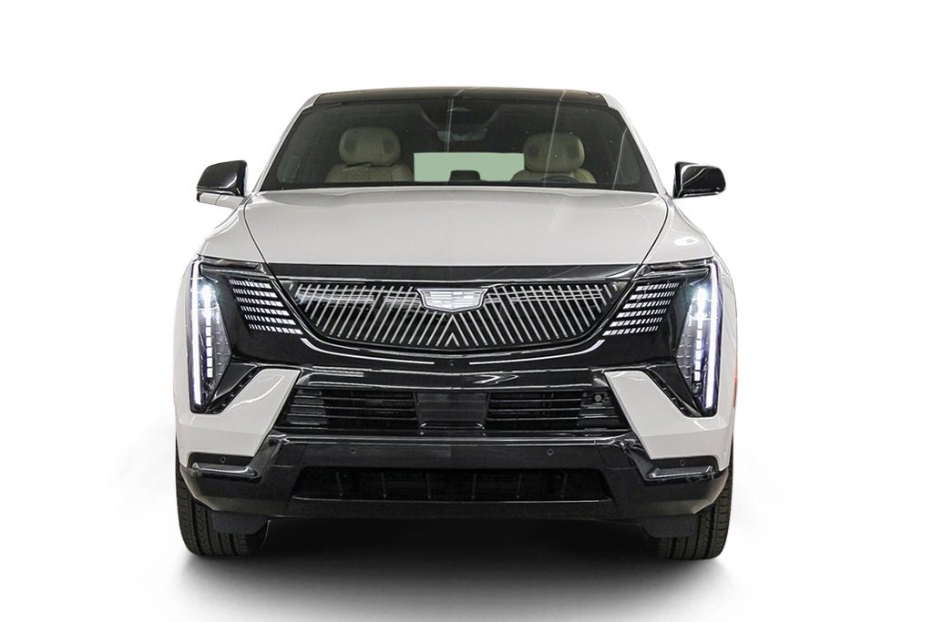 2025 Cadillac Escalade IQ Sport photo 2