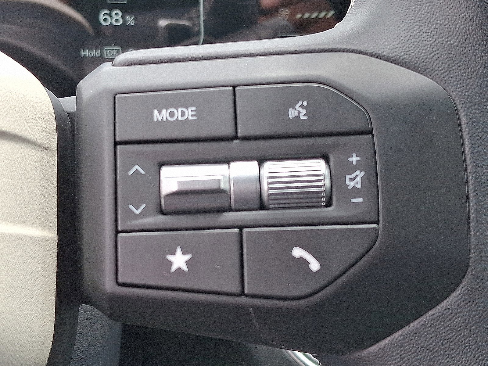 2025 Kia K4 GT-Line photo 18