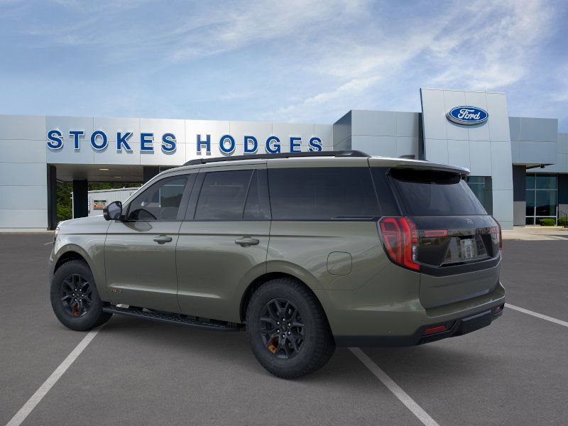 2025 Ford Expedition photo 2