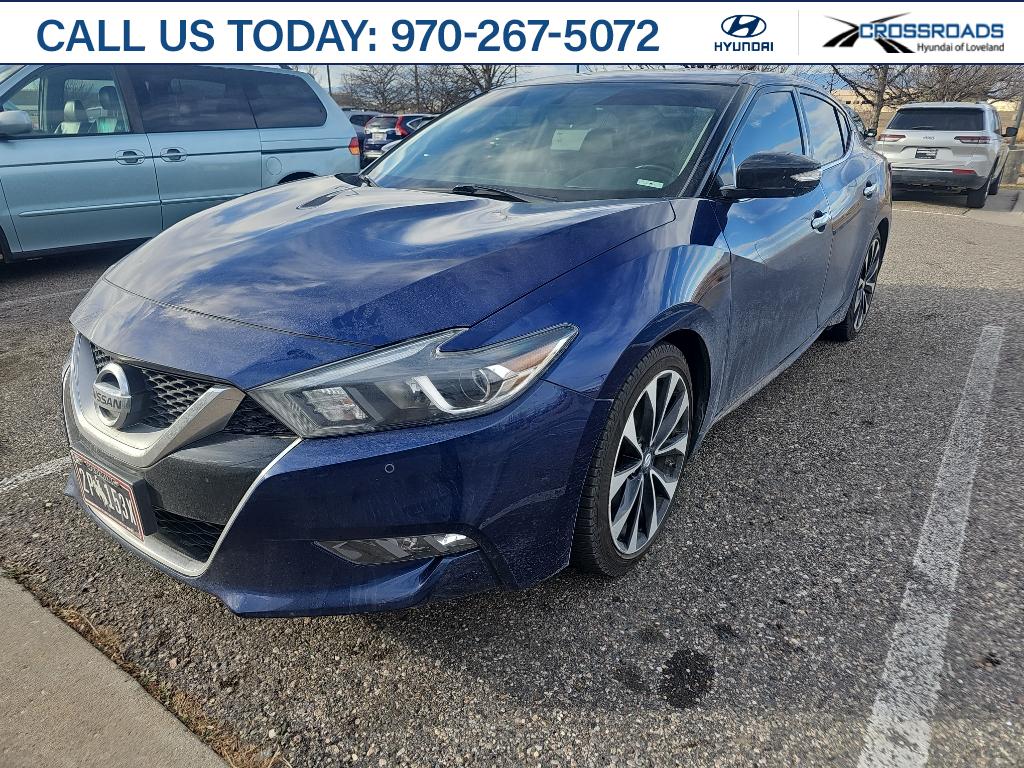 2017 Nissan Maxima SR's photo