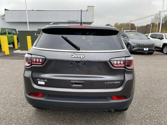 2022 Jeep Compass Limited photo 4