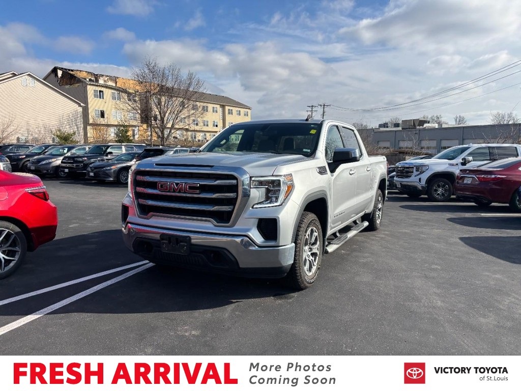 2021 GMC Sierra 1500 SLE's photo